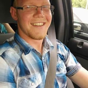 Meet your Posher, Kenneth